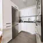 Estudio Centrico 2 Con Terraza Y Parking Privado * Ourense