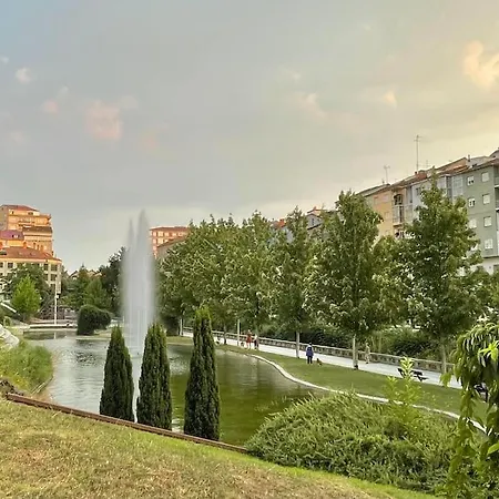 Estudio Centrico 2 Con Terraza Y Parking Privado * Ουρένσε