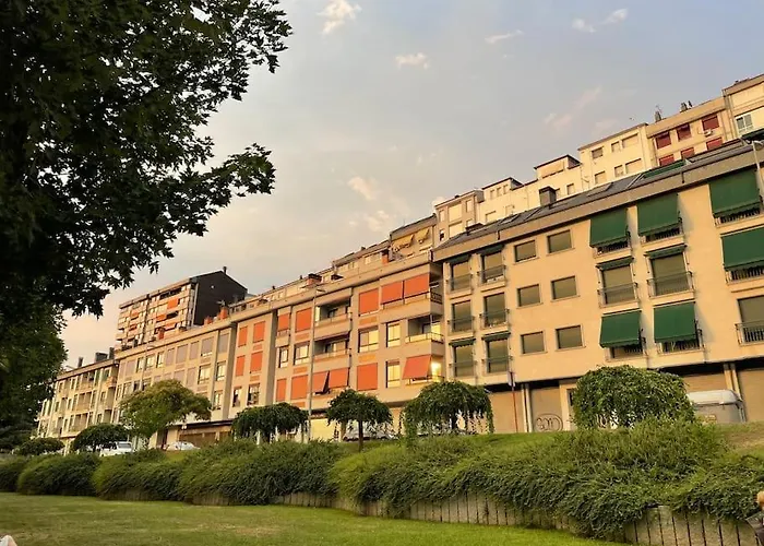 Daire Estudio Centrico 2 Con Terraza Y Parking Privado *